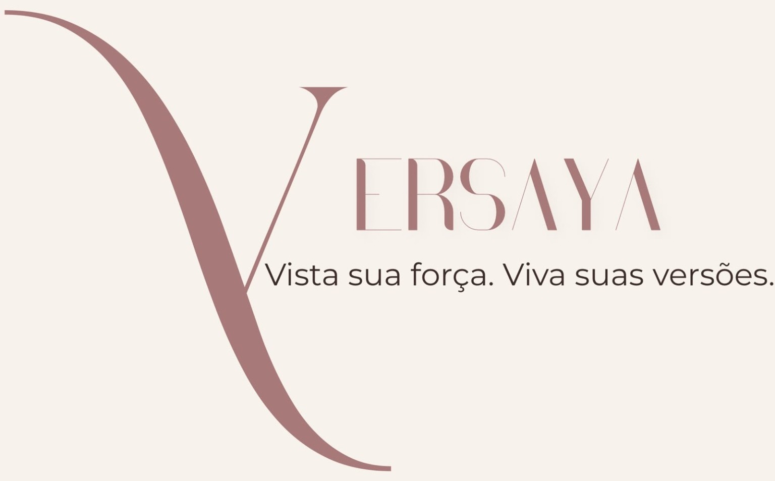 Logotipo original VERSAYA — Vista sua força. Viva suas versões.